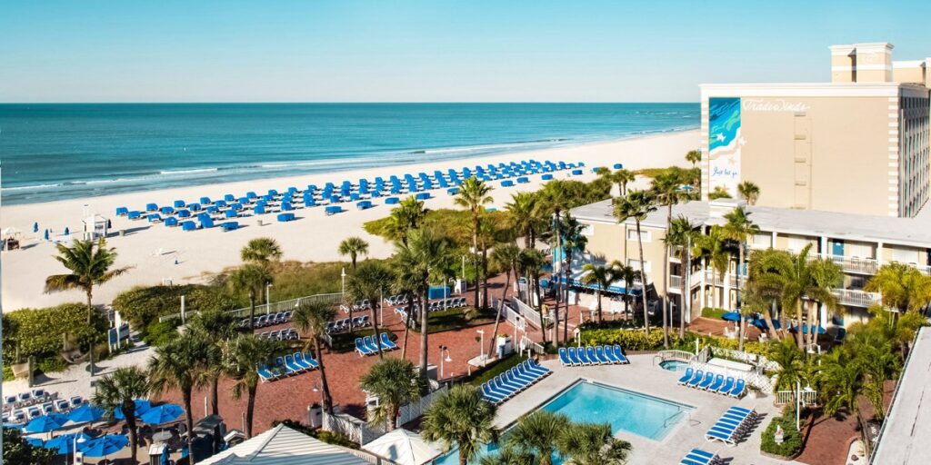 10 BEST Florida Beach Resorts For Families (Everyone's Having Fun ...